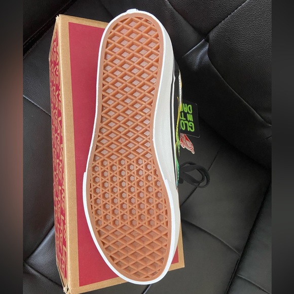 Vans (Glow Flame) Sneakers - Picture 4 of 4